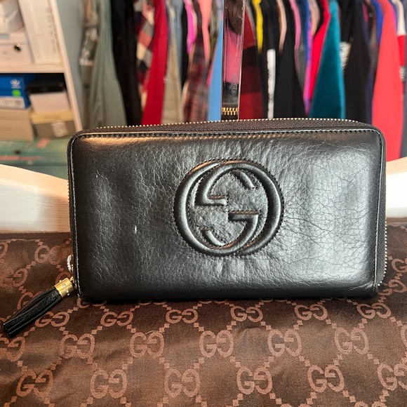 Gucci Black Leather Wallet - Picture 1 of 10